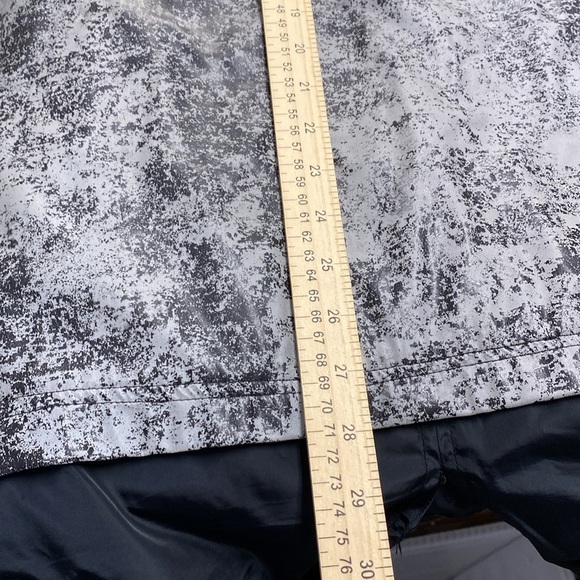 Black and White Windbreaker Stylish Y2K Lightweight Coat‎ Jacket Size XL - Picture 4 of 6